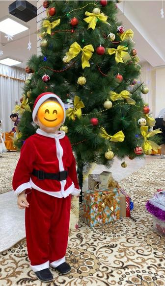 Продам костюмы новогодние