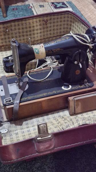 Швейная машинка Подольская