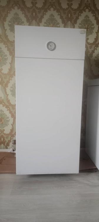 Продам напольный газовый котел