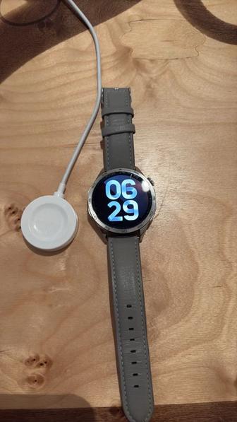 Часы хуавей