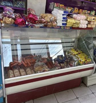 Витринный холодильник