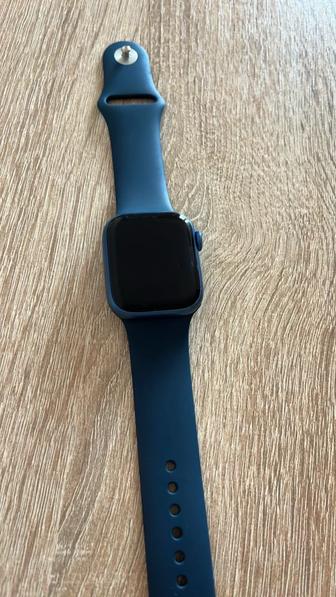 Продам б/у часы Apple Watch 7 series