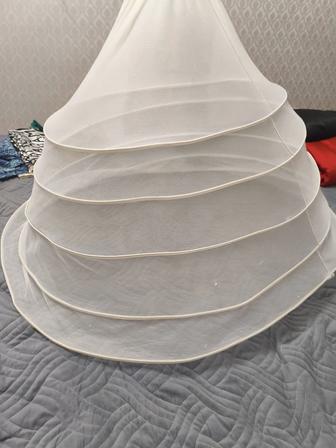 Продам подъюбник