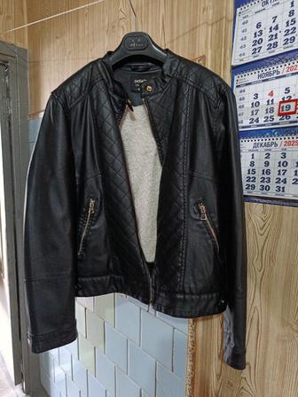 Продам женская куртка