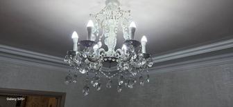 7 почти новых люстр в классической стиле с подвесками