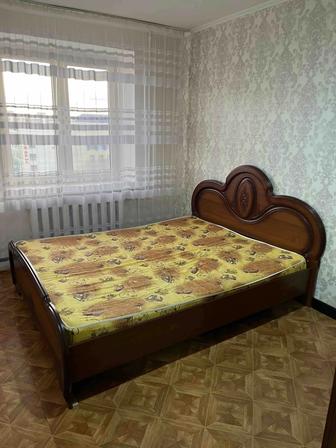 Отдам даром кровать и шкаф