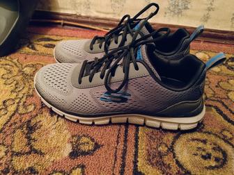 Продам кроссовки sketchers