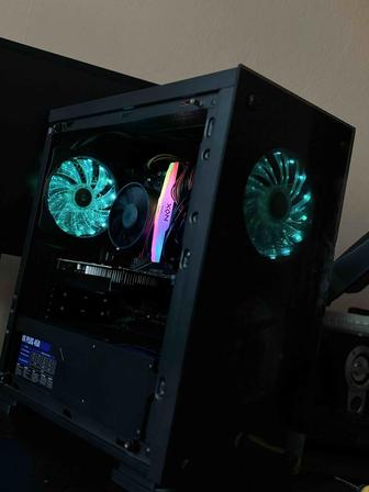 Игровой компьютер в отличном состоянии