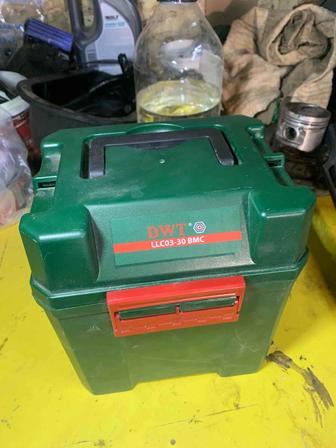 Лазерный уровень DWT LLC03-30 5.1.53