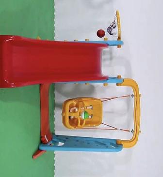 горка с качелями для дома