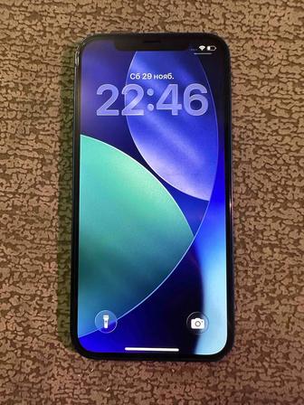 Продам iPhone 12