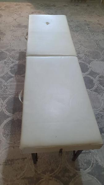 Срочно продам кушетку