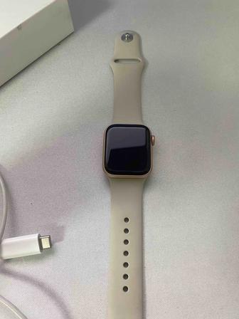 Apple watch  40mm