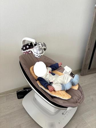 Электрокачели 4moms