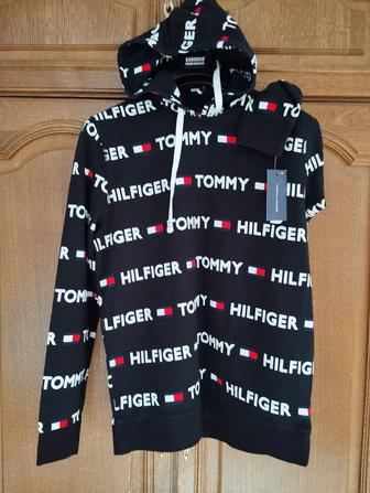 Продам кофту Tommy Hilfiger