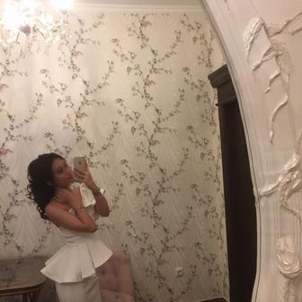 Платье белое