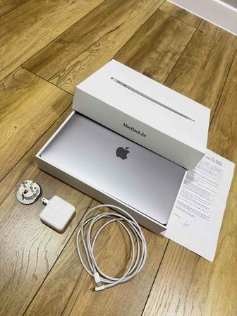 Продам MacBook Air m1 в идеале!