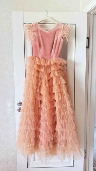 Вечернее платье 42р