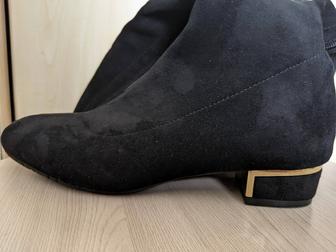 Сапоги женские 39 р новые.