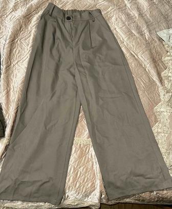 Женская одежда (кофты,брюки,футболки)