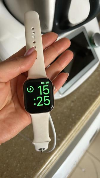 Продам Apple Watch