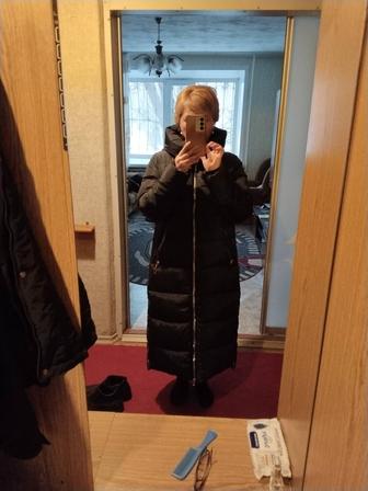 Продам зимнюю куртку , очень теплая .Размер 48- 50 .Можно на 52.