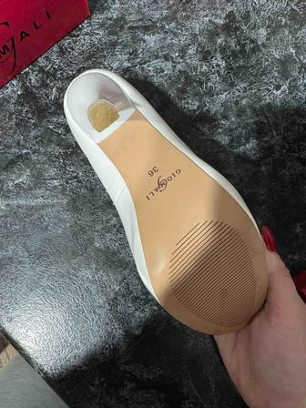 Продам туфли giomali, 36 размер, полностью натуральная кожа, новые