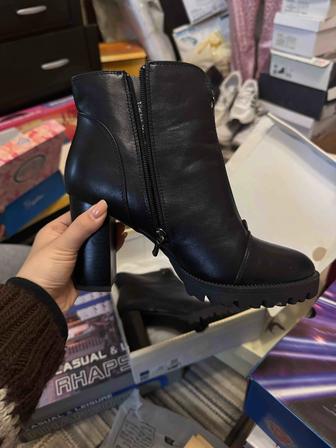 Женские полуботинки