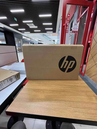 Срочно продается запечатанный ноутбук HP с коробкой SSD 512 gb Ram 8 gb