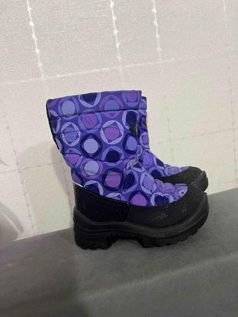 Продам детские дутики сапоги