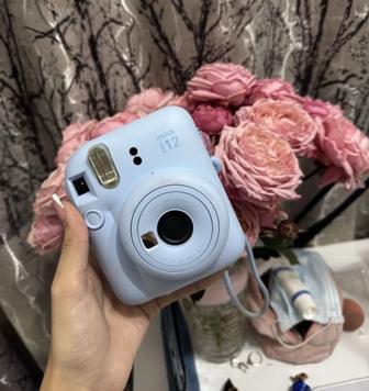 Instax камера с картриджем внутри 10 шт