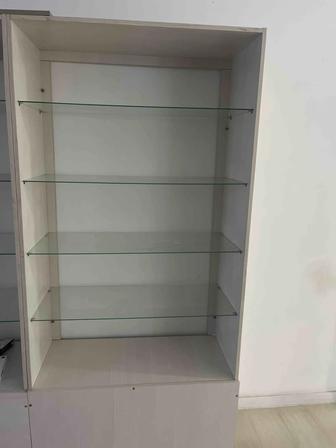 Продам витрину стеллаж открытую
