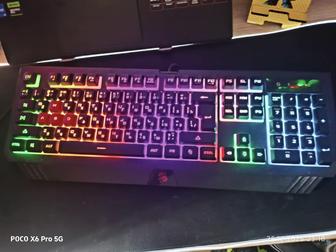 Продам клавиатуру