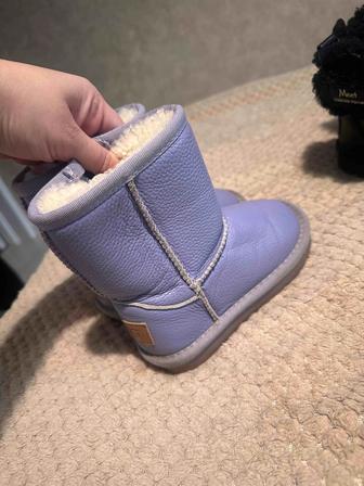 Продам натуральные угги.