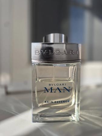 Bvlgari man rain essence 100ml.
