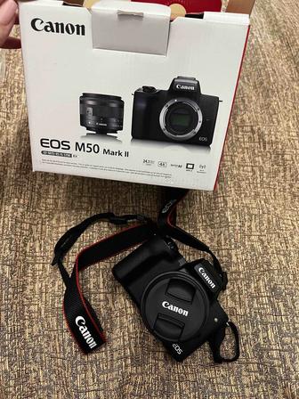 Продаю фотоаппарат Canon EOS M50 Mark ll