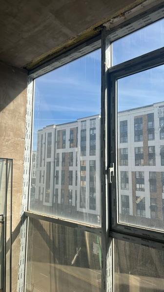 Зачистить раму балкона от пленки