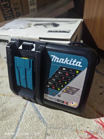Продам зарядное устройство makita dc18rc