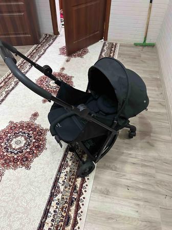 Продам коляску Anex air Z black