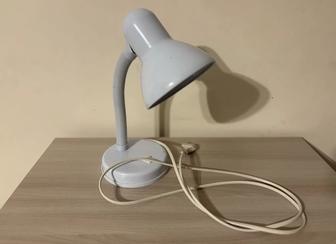 Настольная лампа Camelion с патроном для Е27