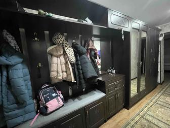 Продам прихожую