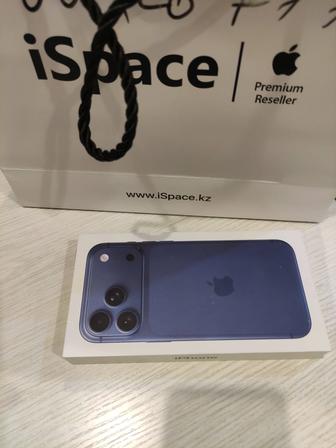 iPhone 17 Pro Max 256 Deep Blue