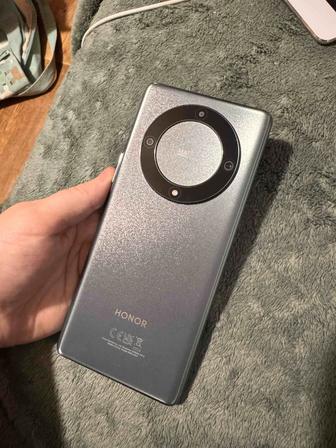 Продам телефон Honor x9a
