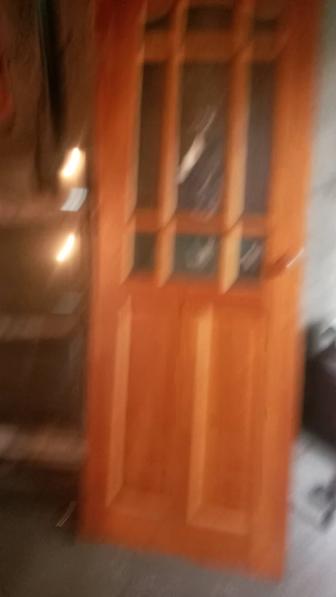 Продам межкомнатные двери 3 штуки