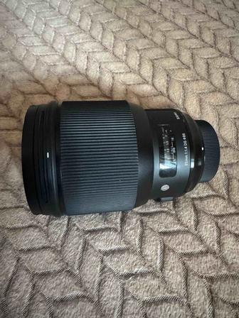 объектив Sigma Art 85mm f1.4