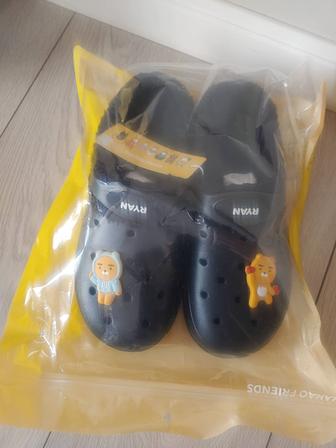 Продам сабо Kakao