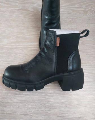 Женские демисезонные ботильоны челси.