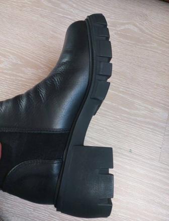 Женские демисезонные ботильоны челси.