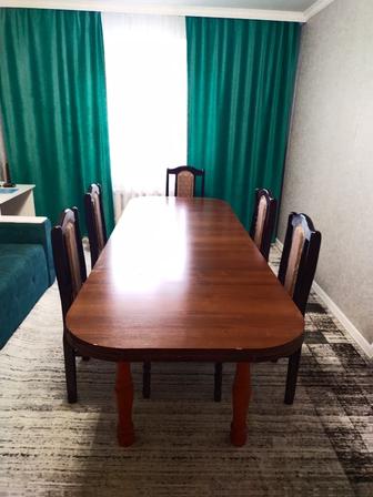 Продам стол со стульями (12 штук)