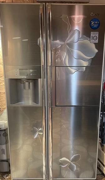 Продам двухкамерный холодильник LG GR (Side by Side)
 TOTAL NO FROST